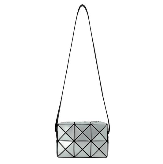 ISSEY MIYAKE 日本三宅一生 丘比特包 小方盒 斜背肩带可调节 BB56AG671 金属淡蓝限定色