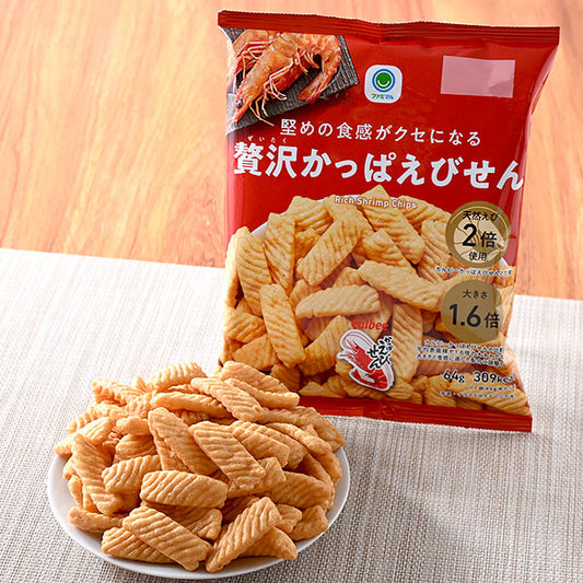 日本全家便利店Calbee虾条 64g